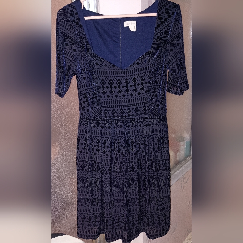 Meadow Rue Navy Blue Burnout Velvet Sweetheart Neckline dress Small
